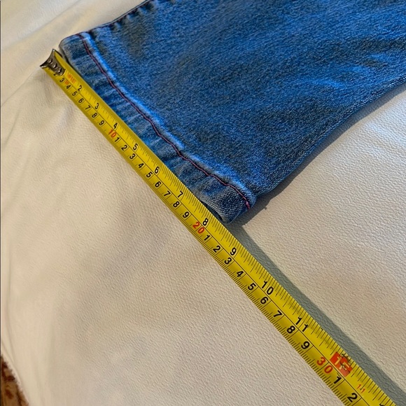 Amazing Embroidered Boot Leg Jeans with Butterfly Embellishments - Picture 11 of 13